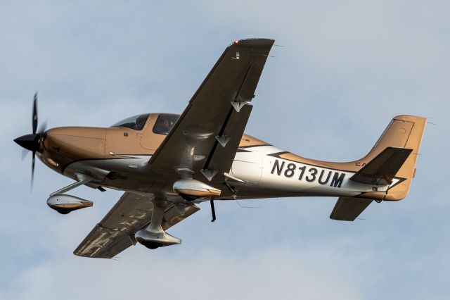 Cirrus SR22 Turbo (N813UM) - New aircraft on data base 