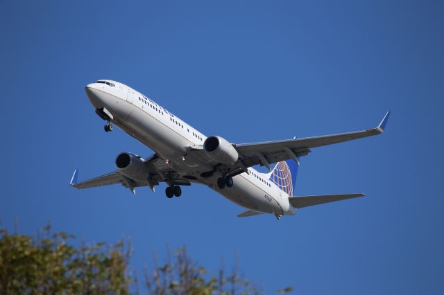 Boeing 737-900 (N75432)