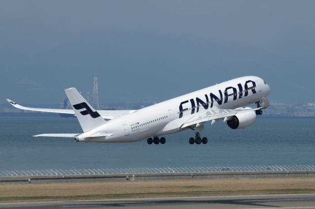 Airbus A350-900 (OH-LWK) - 2019-04-02