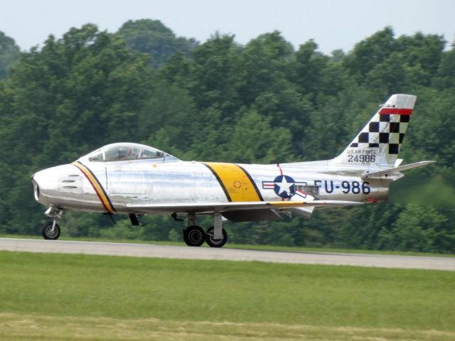 North American F-86 Sabre (N188RL)