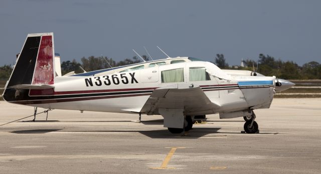 Cessna 340 (N3365X) - Its a Mooney.