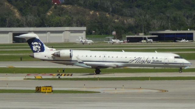 Canadair Regional Jet CRJ-700 (N218AG) - Alaska (Skywest) 3469 departing to Seattle.   Taken September 10, 2015!  