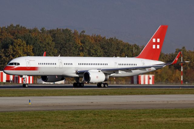 Boeing 757-200 (HB-IEE)