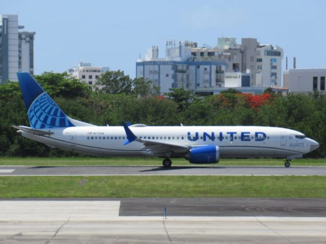 Boeing 737 MAX 8 (N17254)