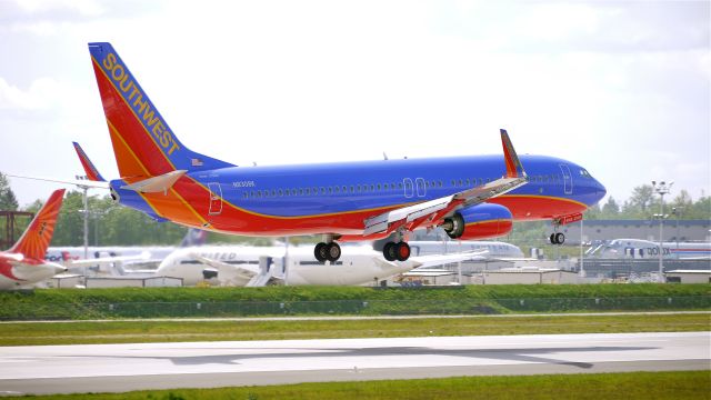 Boeing 737-800 (N8308K) - BOE607 (LN:4039) nears touchdown on runway 16R during a test flight on 5/9/12.