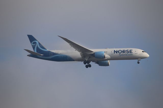 Boeing 787-9 Dreamliner (LN-FND)
