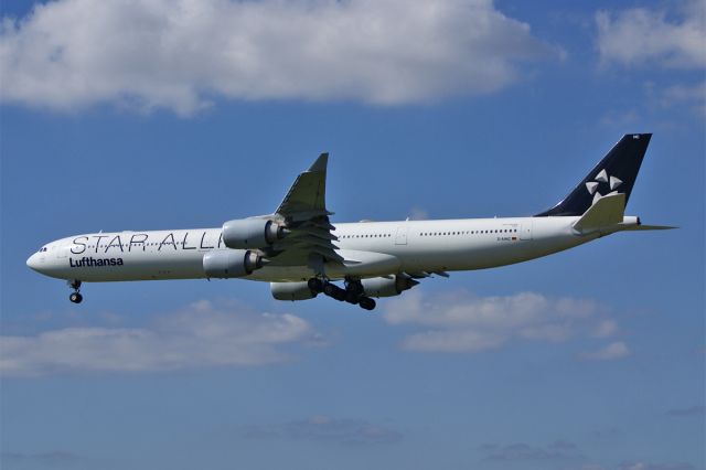 Airbus A340-600 (D-AIHC)