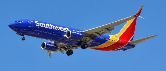 Boeing 737-800 (N8518R) - N8518R Southwest Airlines Boeing 737-8H4 s/n 63593 - Las Vegas - McCarran International Airport (LAS / KLAS)br /USA - Nevada June 8, 2021br /Photo: Tomás Del Coro