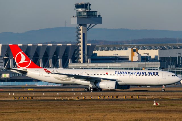 Airbus A330-200 (TC-LOF) - first pic at FA!! 2019_02_02