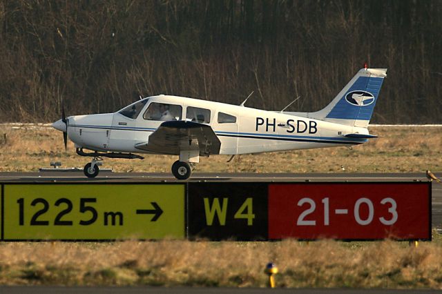 Piper Cherokee (PH-SDB) - Former ASL-aircraft