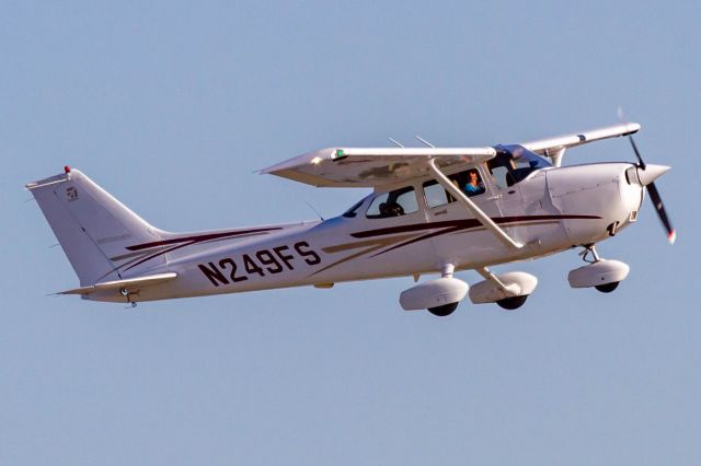 Cessna Skyhawk (N249FS)