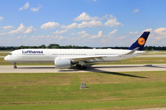 Airbus A350-900 (D-AIXE)