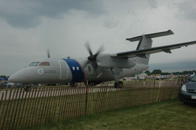 de Havilland Dash 8-100 —