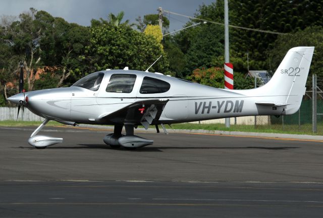 Cirrus SR-22 (VH-YDM)