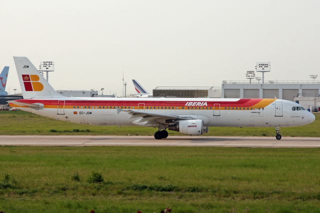 Airbus A321 (EC-JDM)