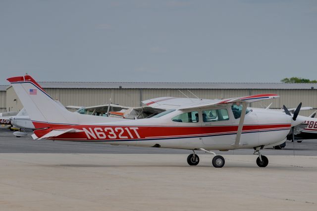 Cessna Skylane RG (N6321T) - Seen at KFDK on 4/20/2010.  Operating as Angel Flight America NGF21T    a href=http://discussions.flightaware.com/profile.php?mode=viewprofile&u=269247  [ concord977 profile ]/a