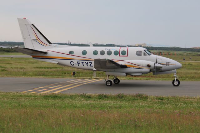 Beechcraft King Air 100 (C-FTYZ)