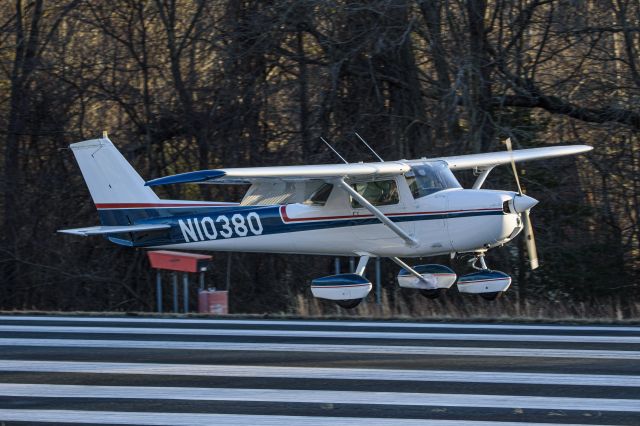 Cessna Commuter (N10380)