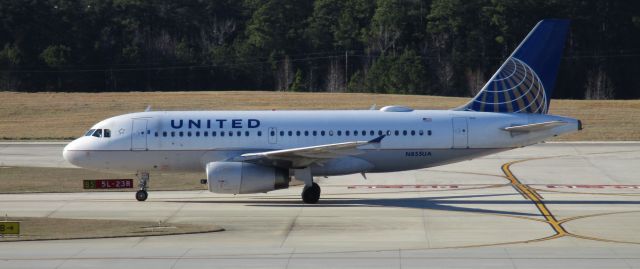 Airbus A319 (N855UA) - United baby bus making the rounds from EWR.