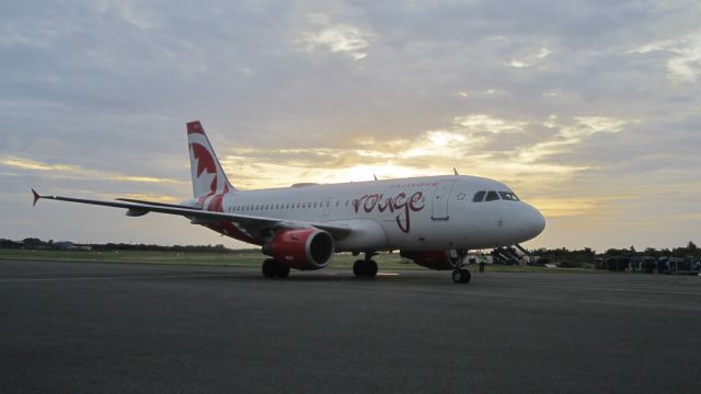 Airbus A319 (C-FYJP)