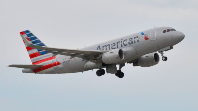 Airbus A319 (N90024)