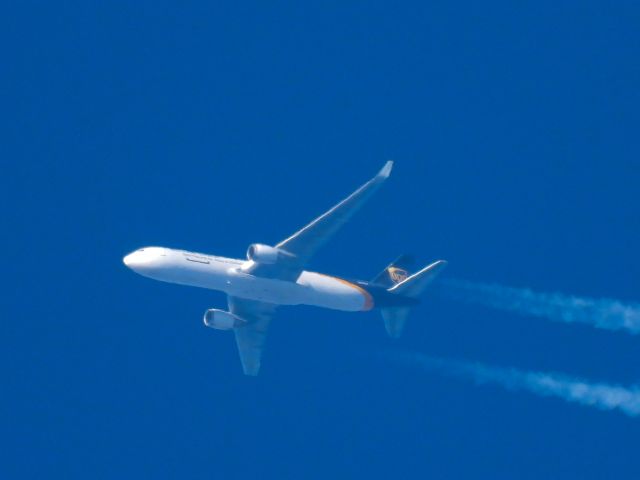 BOEING 767-300 (N348UP) - UPS2872br /SDF-ABQbr /02/14/22