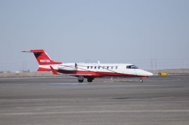 Learjet 45 (N887SG) - Taxing in after arrival Runway 35. br /Best viewed in full! 