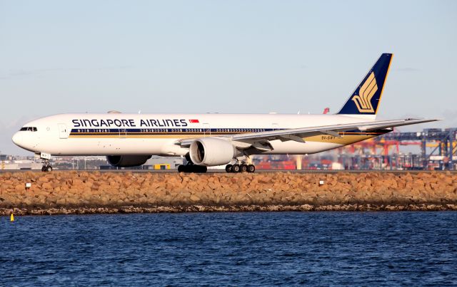 BOEING 777-300ER (9V-SWY) - Take Off Roll On Rwy 34L