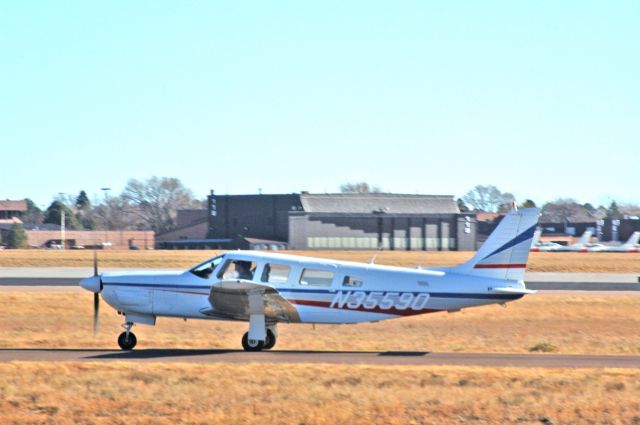 Piper Saratoga (N35590)