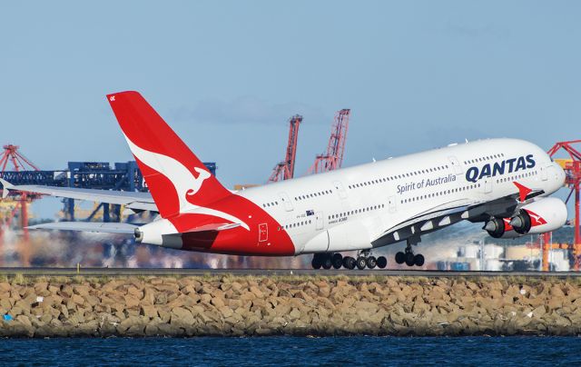 Airbus A380-800 (VH-OQE)