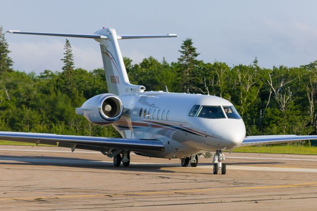 Hawker Beechcraft 4000 (N163DK)