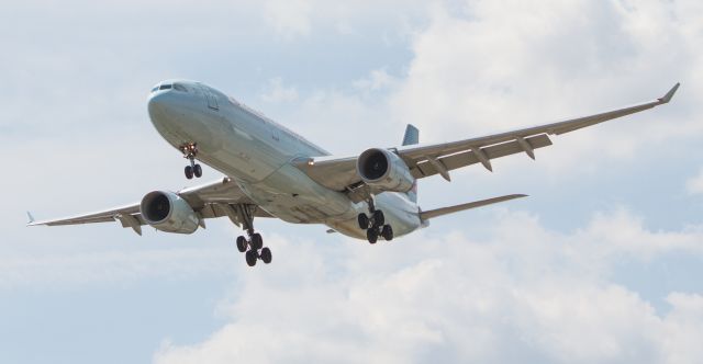 Airbus A330-300 (C-GFAJ)