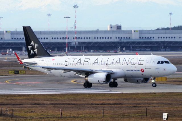 Airbus A320 (TC-JPP)