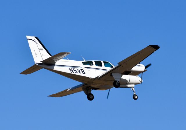 Beechcraft 55 Baron (N5VB)