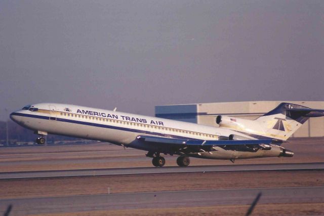 BOEING 727-200 (N774AT)
