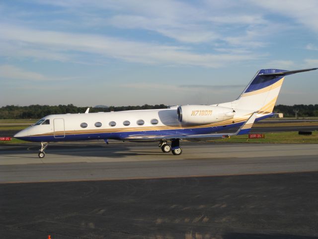 Gulfstream Aerospace Gulfstream IV (N718DW)