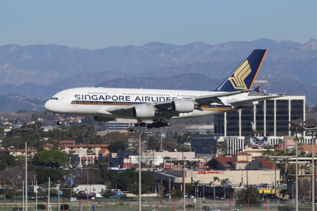 Airbus A380-800 (9V-SKR)