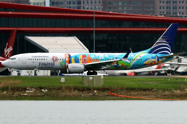 Boeing 737 MAX 9 (HP-9927CMP) - Copa in 'Panama Live For More' livery departing BOS on 5/15/24. 
