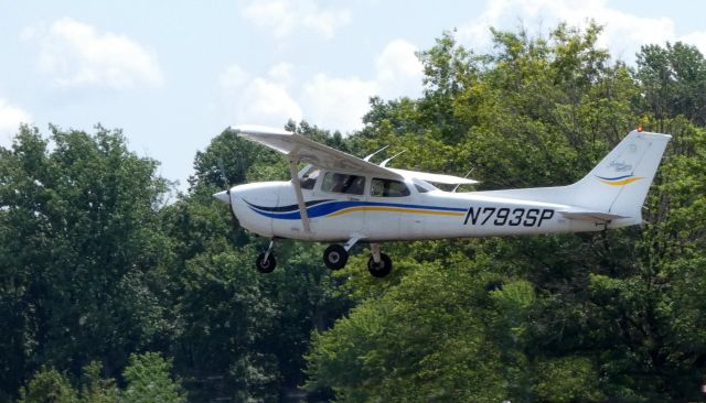 Cessna Skyhawk (N793SP) - Shortly after departure is this 2001 Cessna Skyhawk 172S in the Summer of 2019.