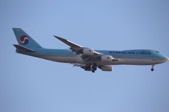 BOEING 747-8 (HL7610)