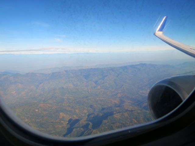 Boeing 737-700 (HP-1378CMP) - Andes mountains seen enroute SVMI - SKBO.