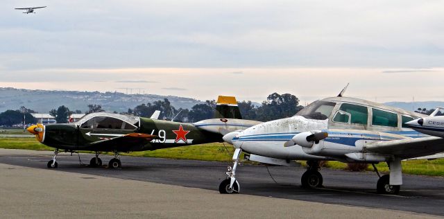 Cessna 310 (N310H)