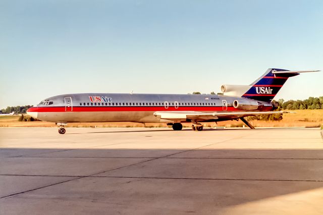 Boeing 727-100 (N745US)