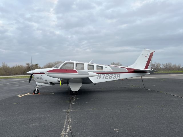 Beechcraft Bonanza (36) (N7283R)