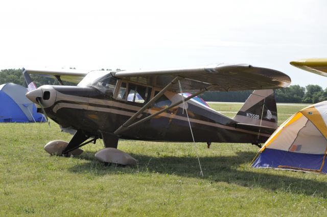 Piper PA-22 Tri-Pacer (N7550D)