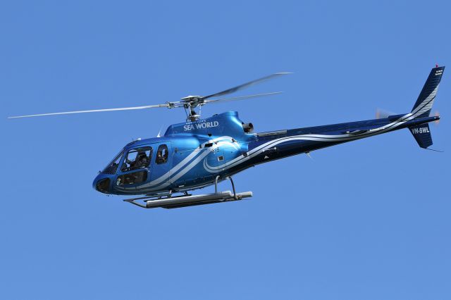 Eurocopter AS-350 AStar (VH-SWL)