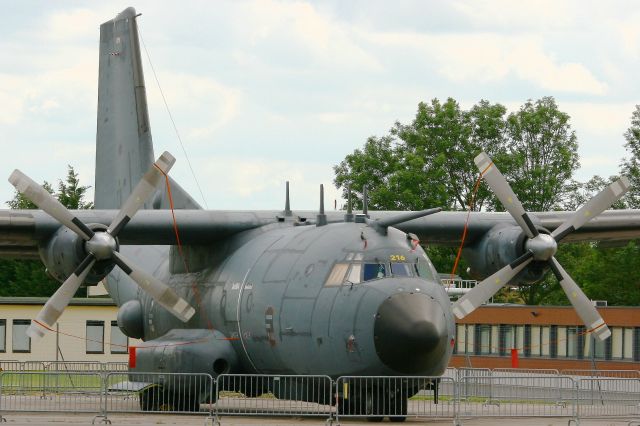 TRANSALL C-160 (F216GT) - F216-GT - C160 - Dassault Dornier Transall C160 G Gabriel (electronic warfare), Evreux-Fauville AB 105 (LFOE) in july 2012