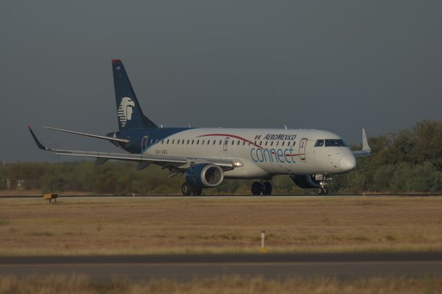 Embraer ERJ-190 (XA-JAC) - Embraer E190 Landing on runway 05 at Hermosillo Int´l Airport Gral. Ignacio Pesqueira