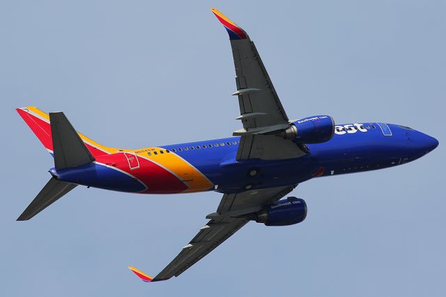 Boeing 737-700 (N654SW)