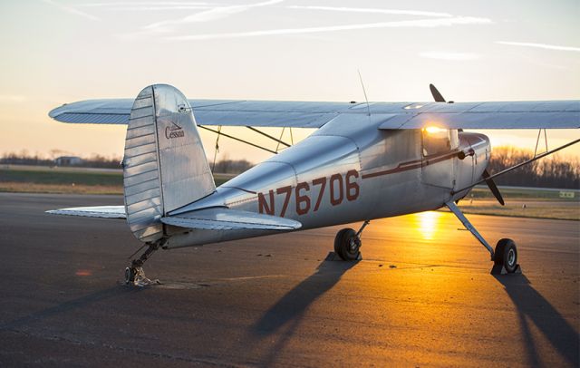 Cessna Skyhawk (N76706) - Another beautiful sunset in the bluegrass!